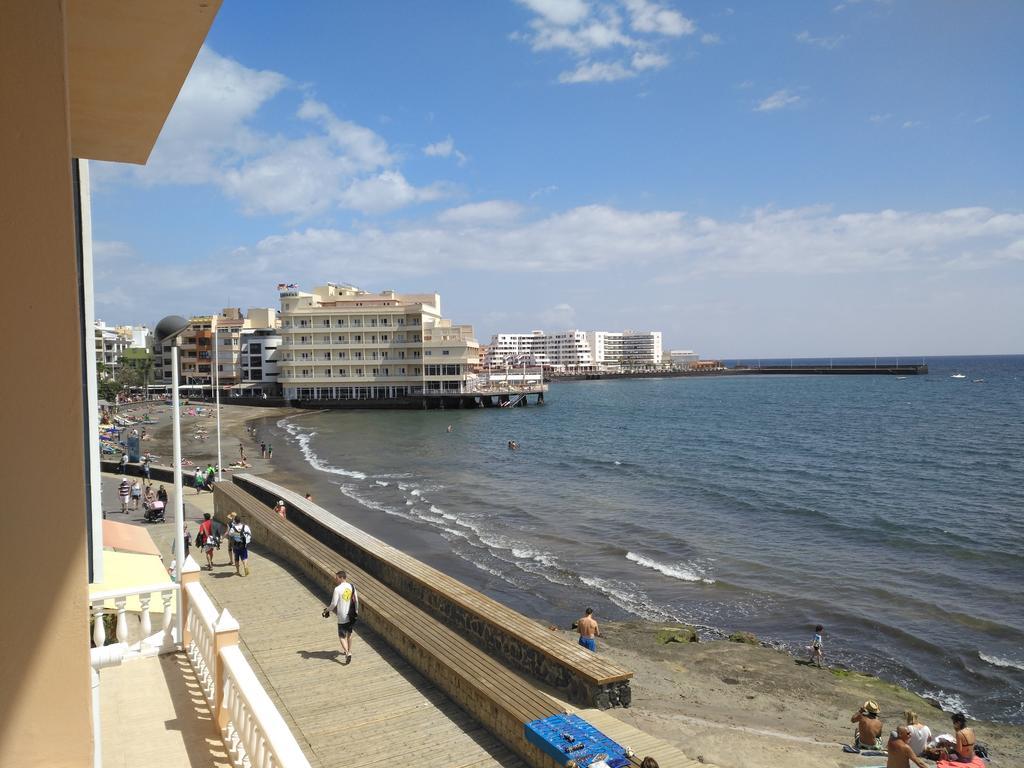 Apartamentos Rocamar El Medano ภายนอก รูปภาพ